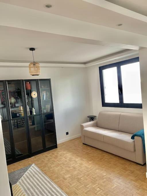 Magnifique Appartement Neuilly Sur Marne Entre Paris Et Disneyland Dış mekan fotoğraf