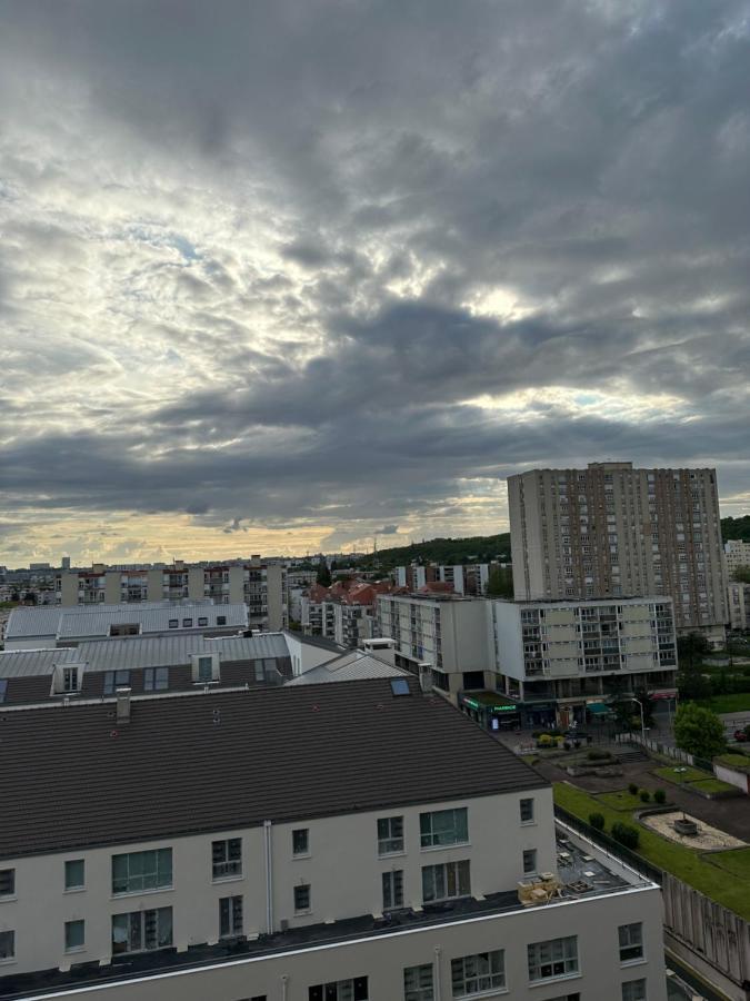 Magnifique Appartement Neuilly Sur Marne Entre Paris Et Disneyland Dış mekan fotoğraf